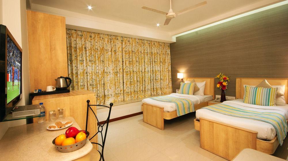 Hotel Suncity Apollo - Gateway Of India Bombay Extérieur photo